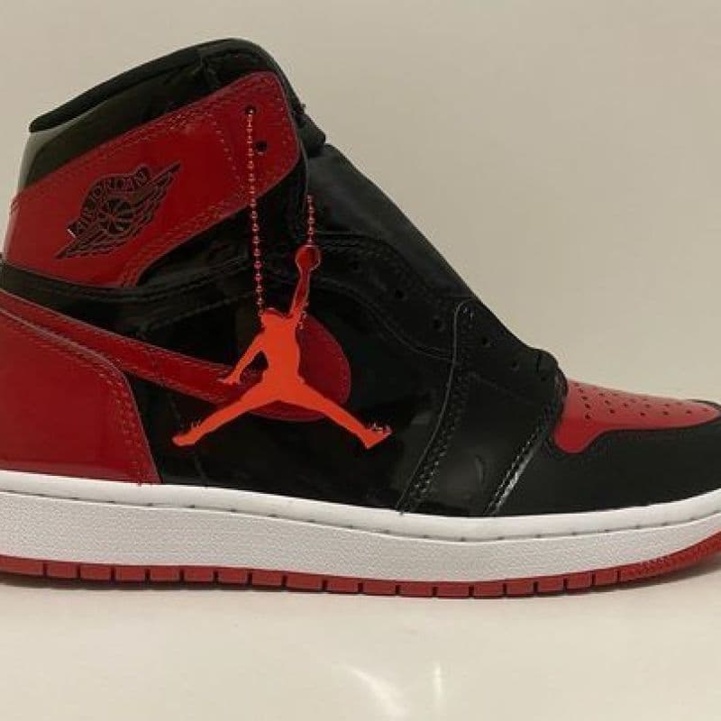 Air Jordan 1 high Patent Bred
