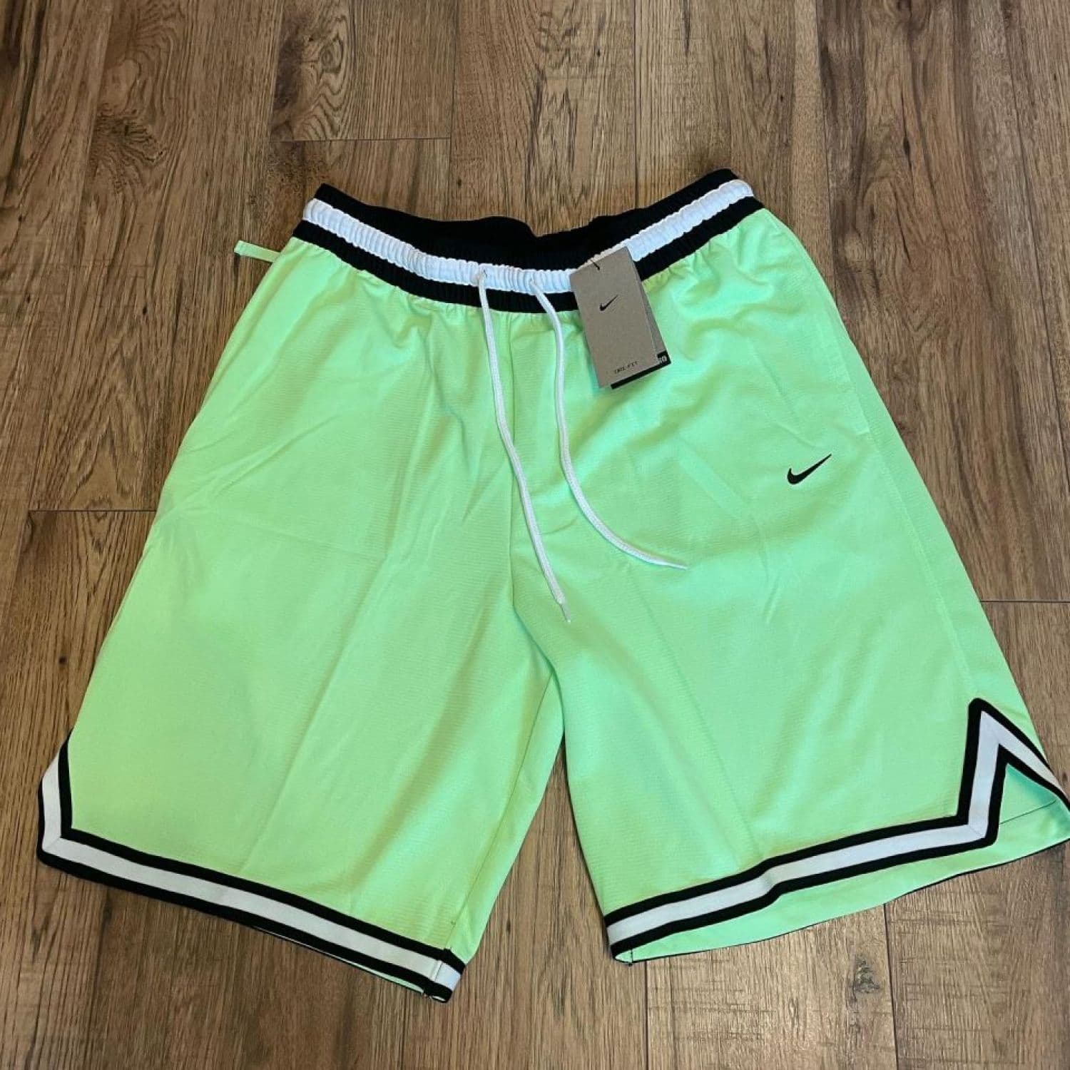 Nike Performance DNA SHORT