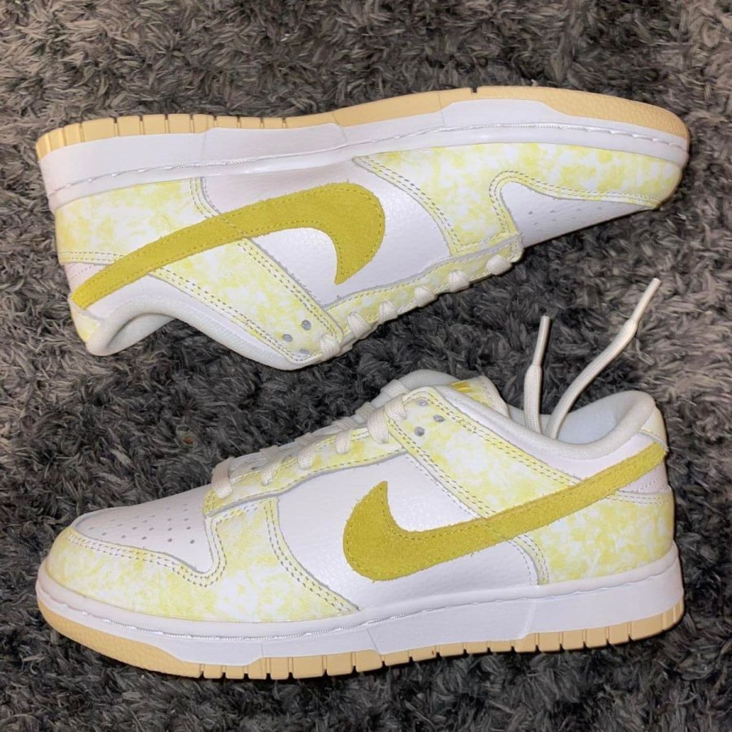 Nike dunk Low og yellow strike