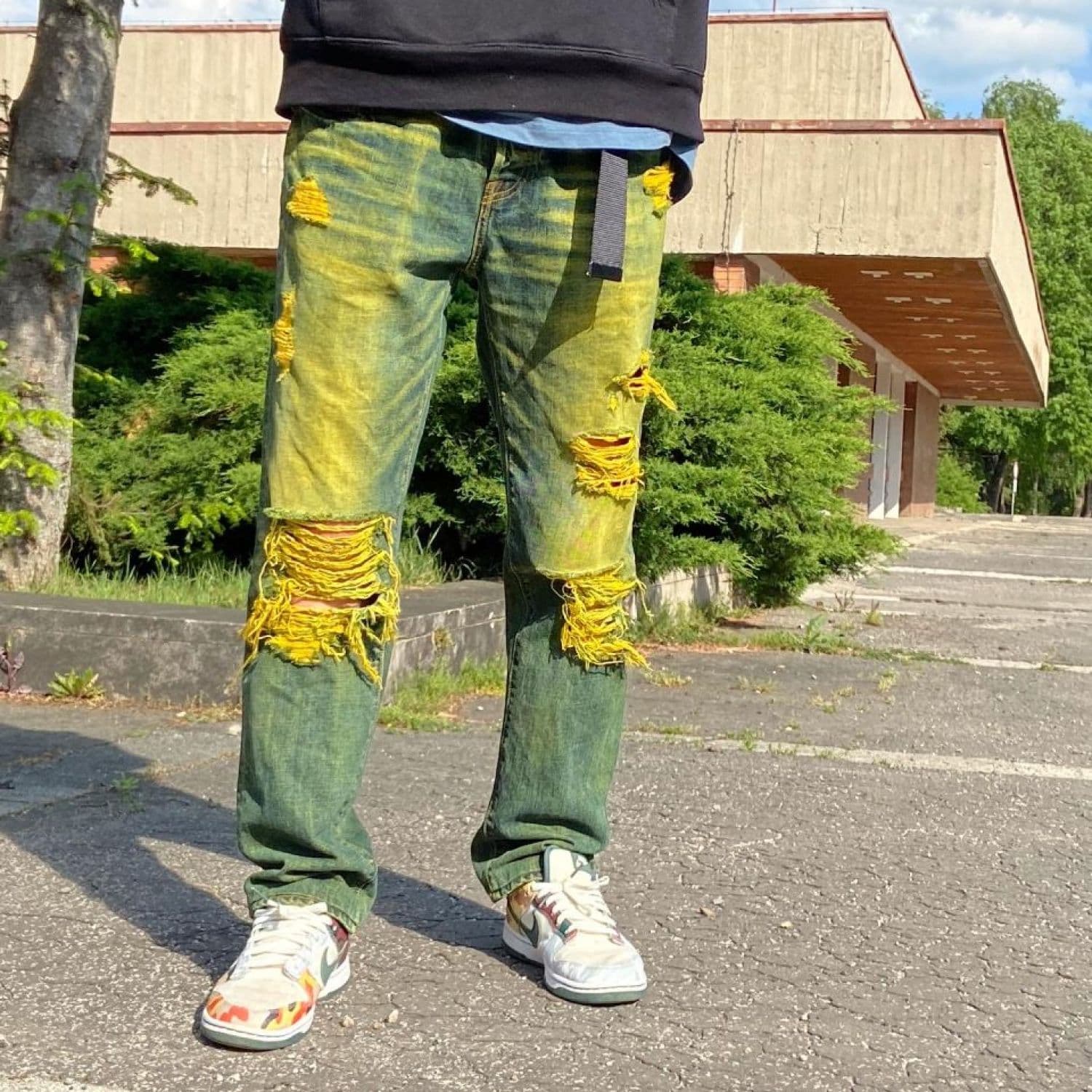 Custom green-yellow jeans