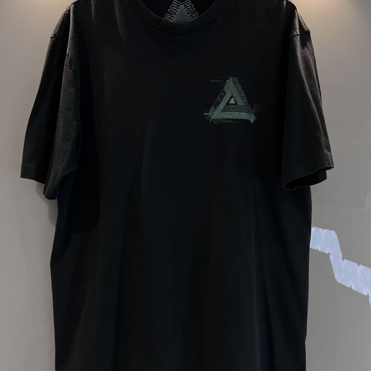 Palace T-shirt