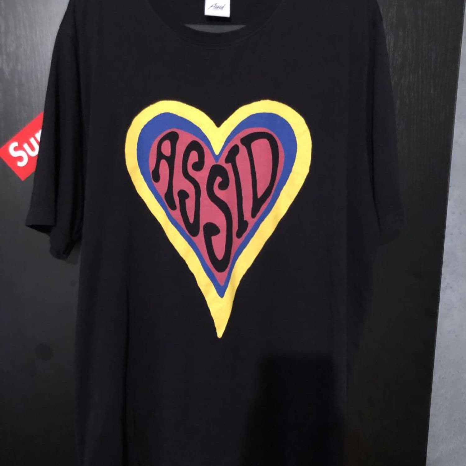 assid tee