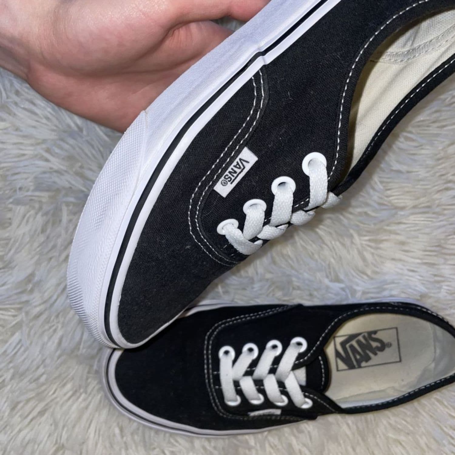 VANS Authentic