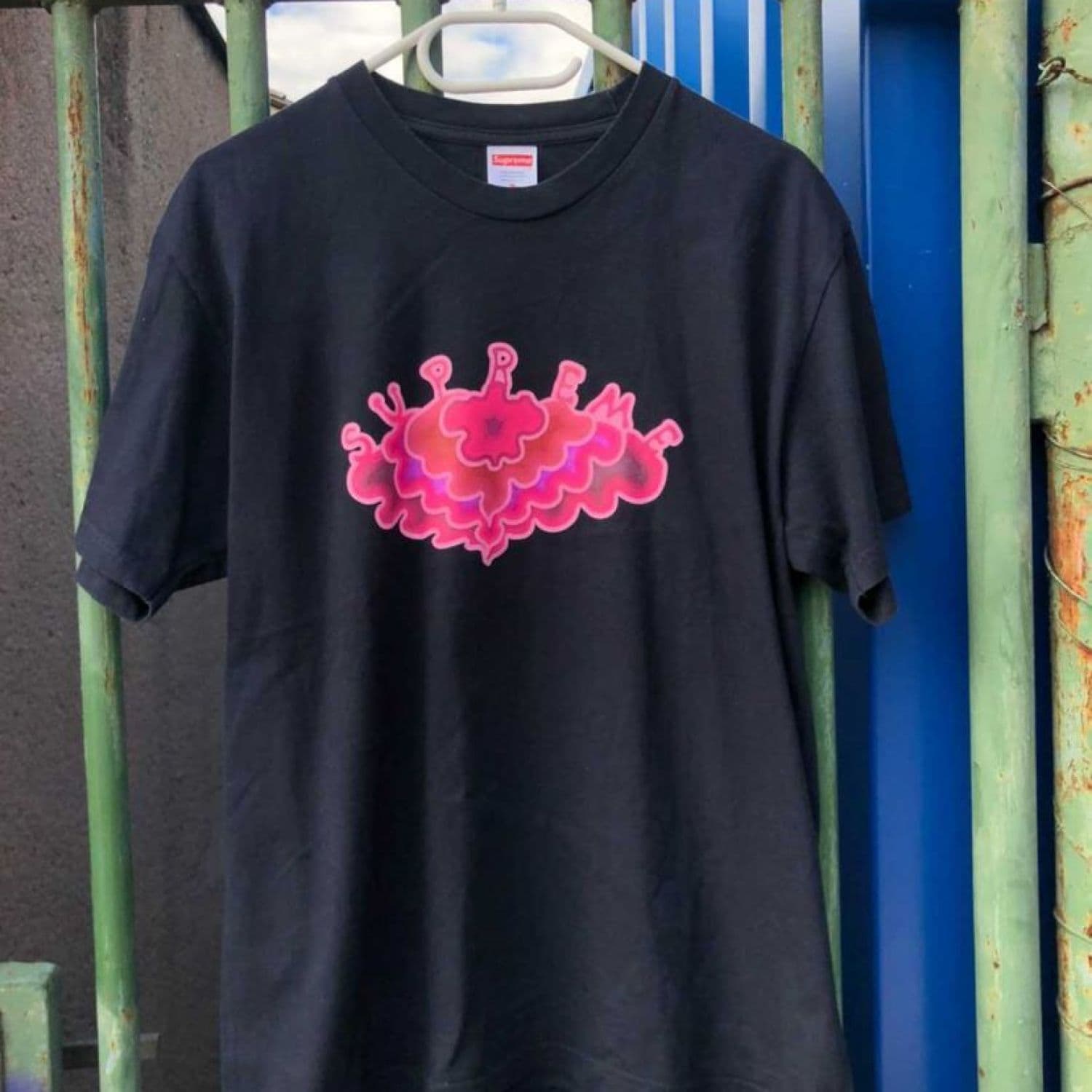 Supreme t-shirt