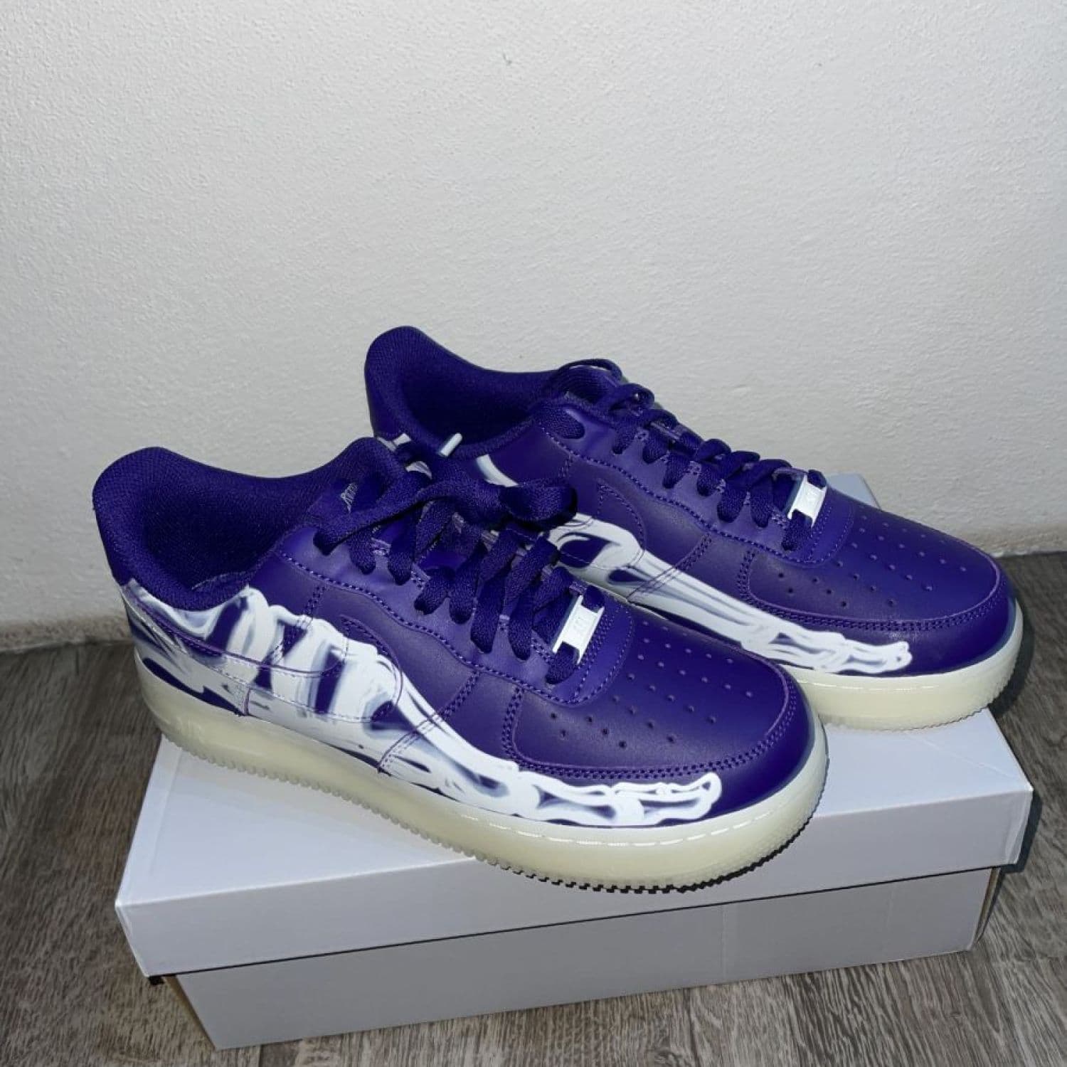 Nike air force 1 purple skeleton