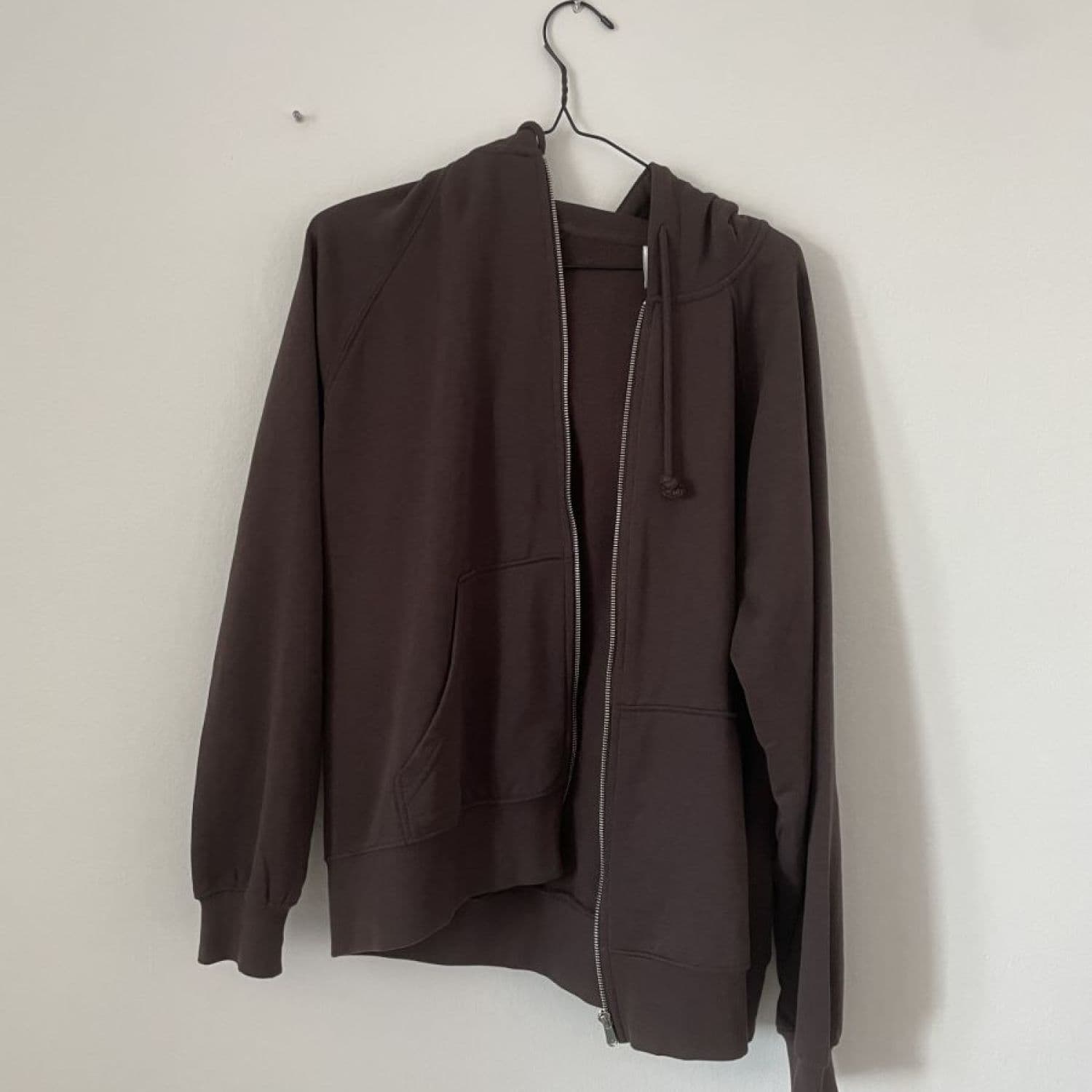 H&M brown hoodie