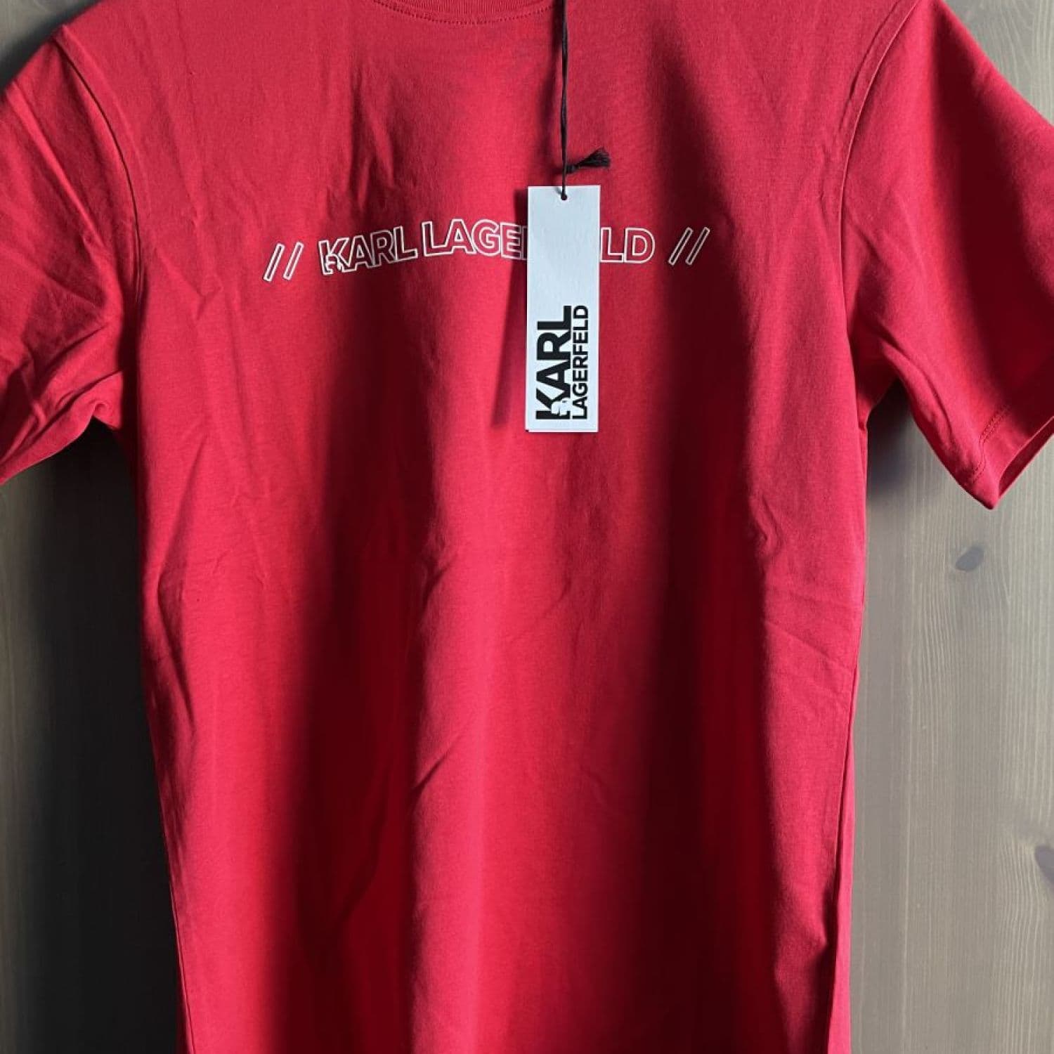 Karl Lagerfeld tee