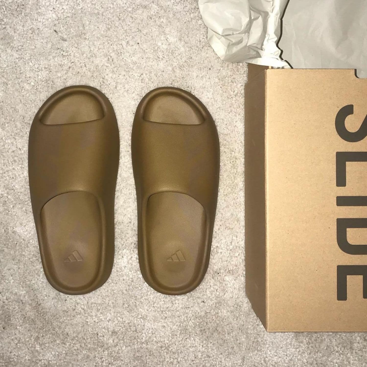 ADIDAS YEEZY SLIDE “OCHRE”