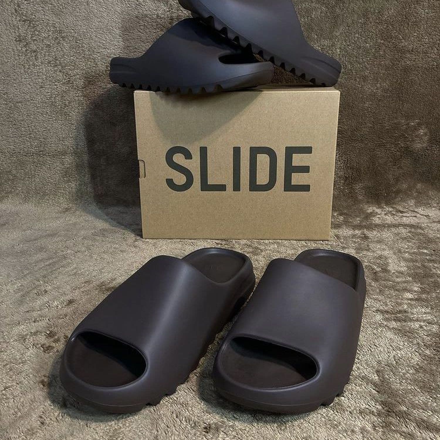 Adidas Yeezy Slides “Soot”