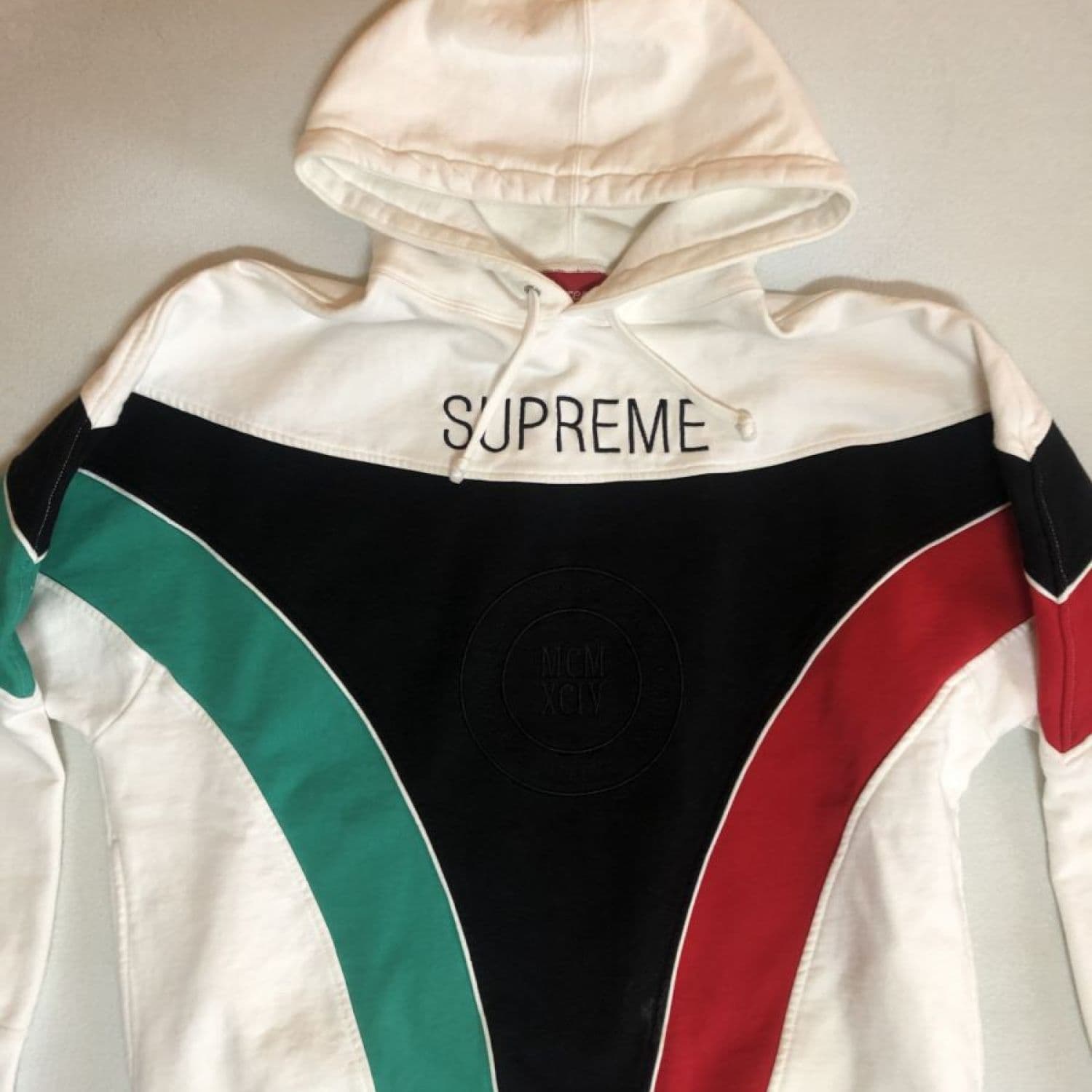 Supreme hoodie Milan