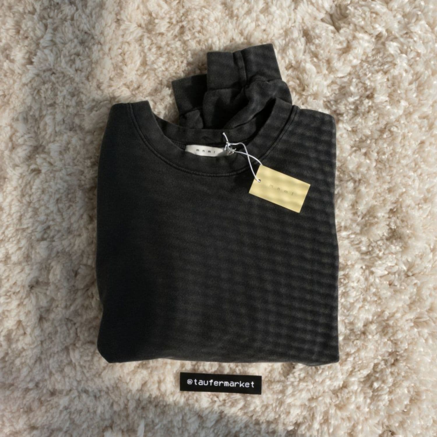 mnml.la vintage wash crewneck