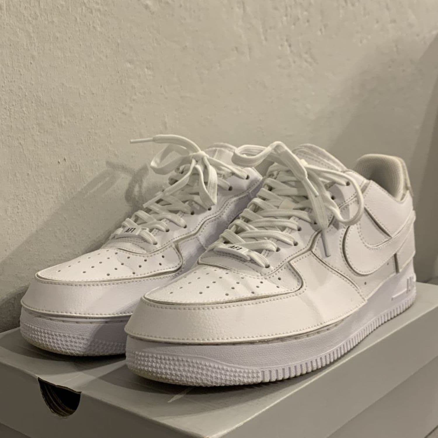 Nike Air Force 1/1 triple white