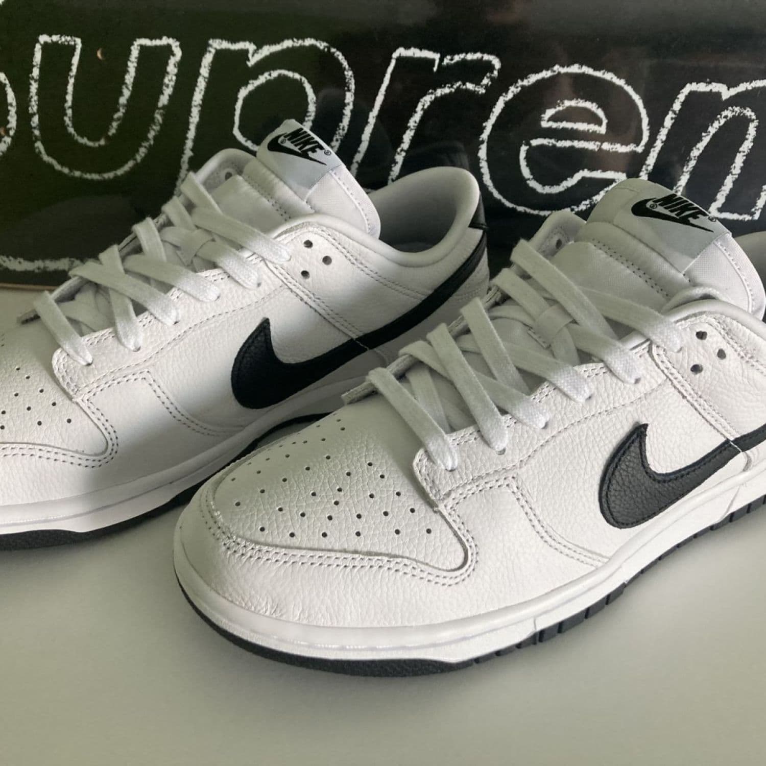 NIKE DUNK LOW PANDA 2.0