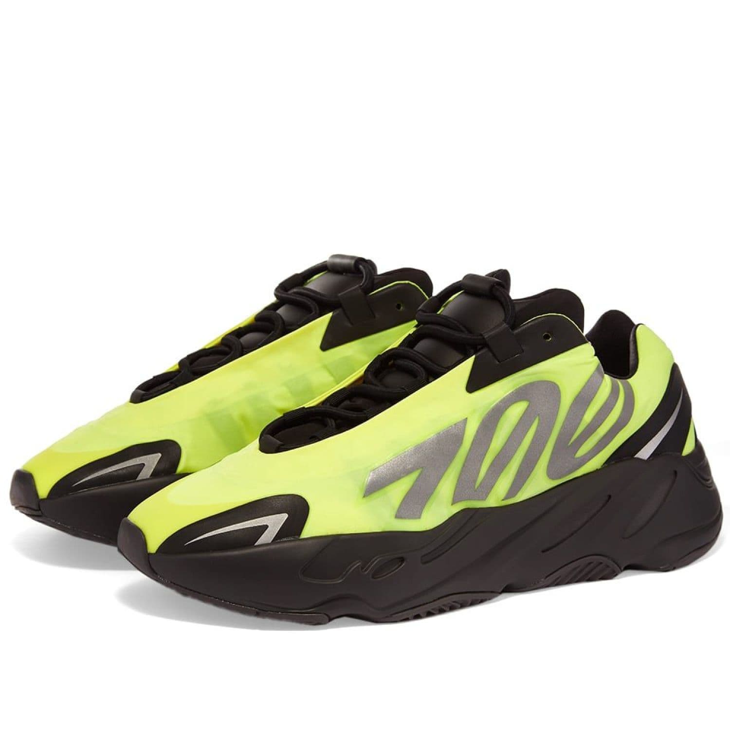 YEEZY 700 PHOSPHOR