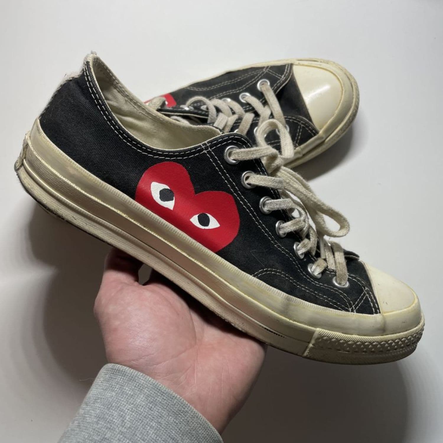 Play Comme des Garçons x Converse Red Heart Chuck Taylor All Star '70 Low (Black) CDG
