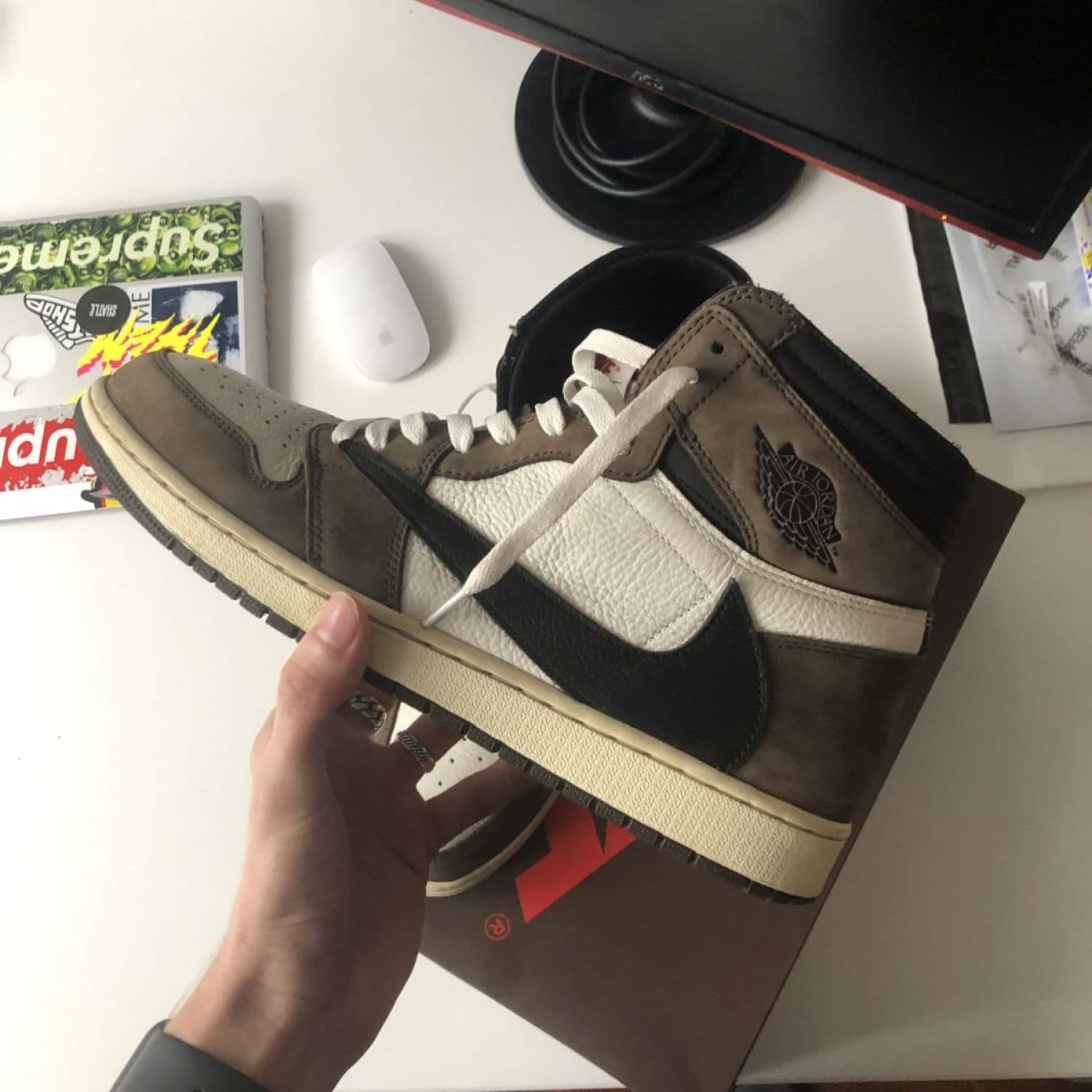 Air Jordan 1 Travis Scott High