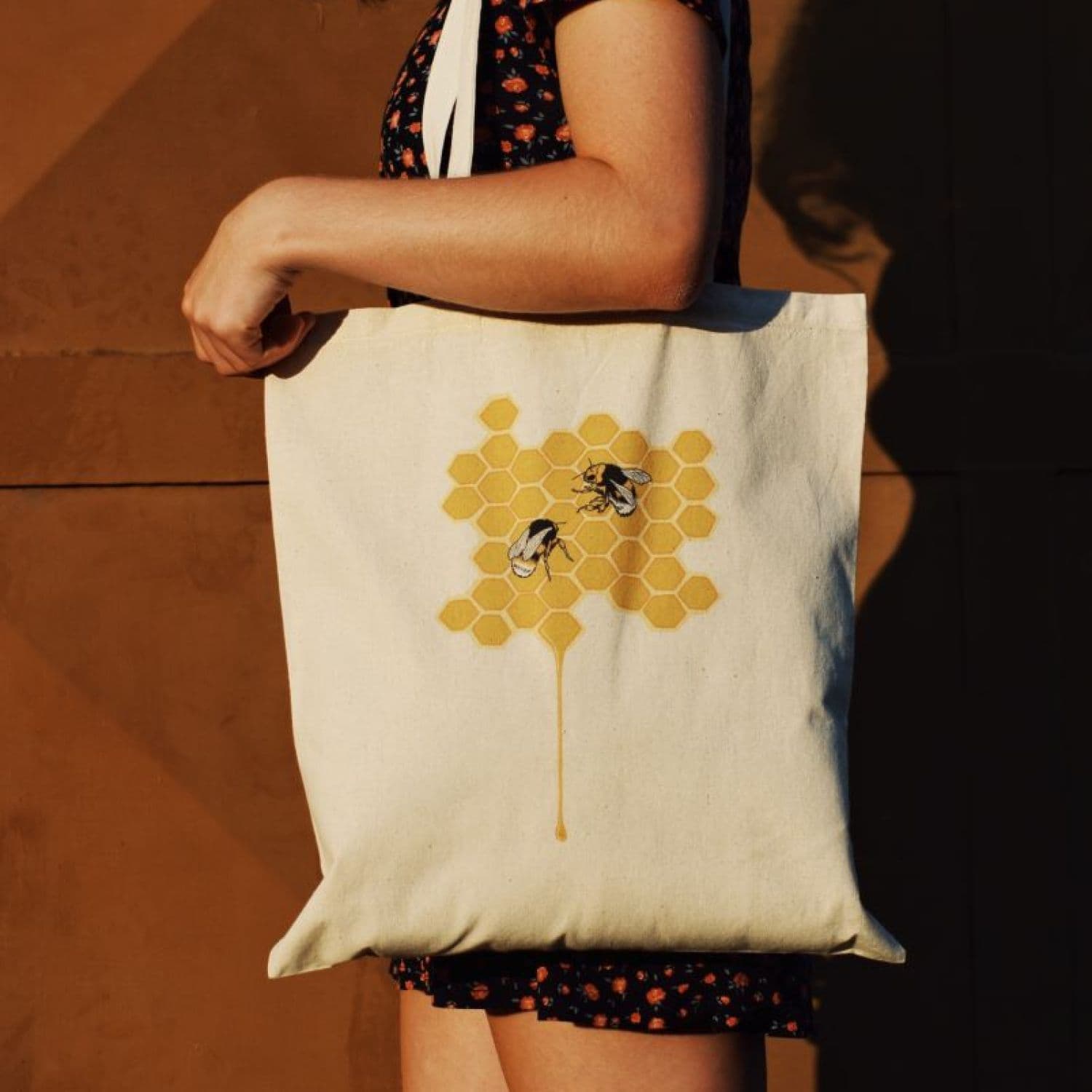 Honey Bees Tote Bag