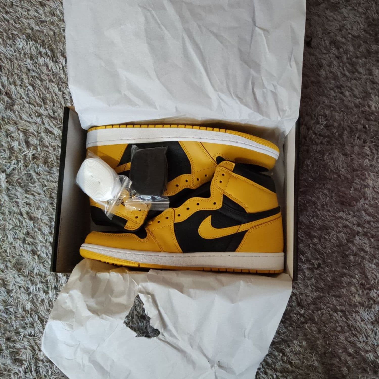 Air Jordan 1 high pollen